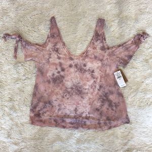 American Eagle tye-dye cold shoulder tee